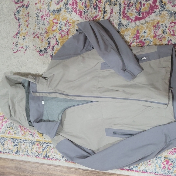 Mens Lululemon jacket - Picture 1 of 8